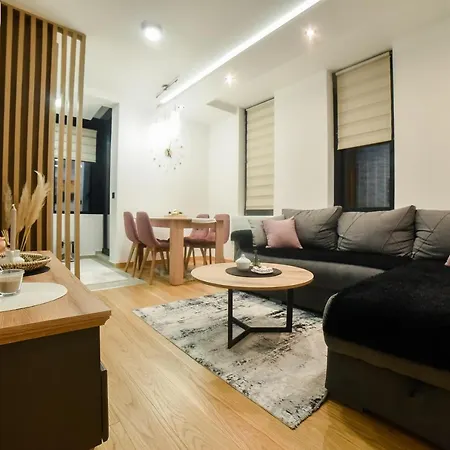 Elite Peak Apartment